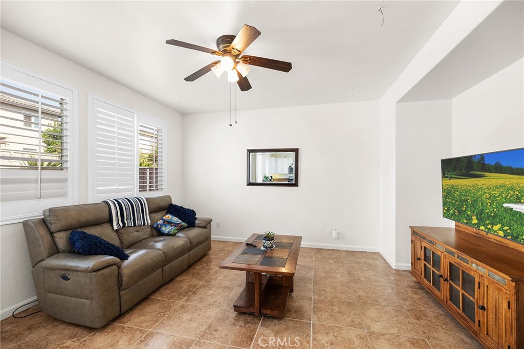 1427 Marble Canyon Way