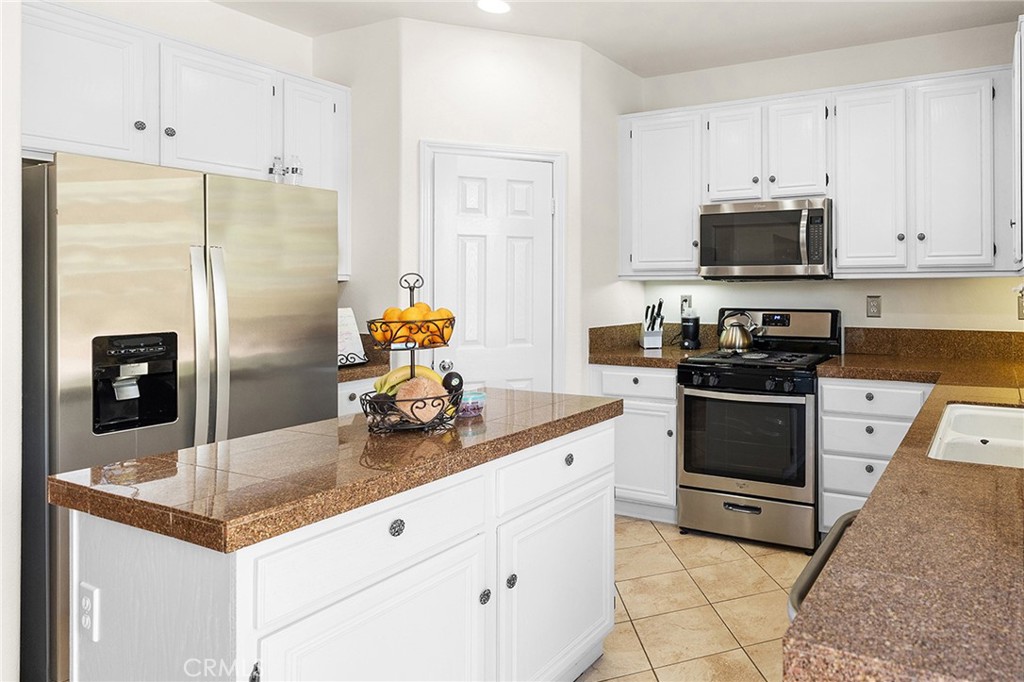 1427 Marble Canyon Way