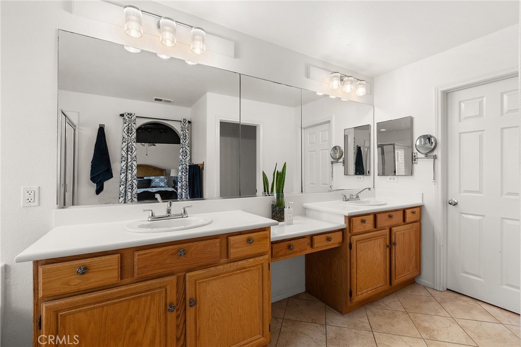 1427 Marble Canyon Way