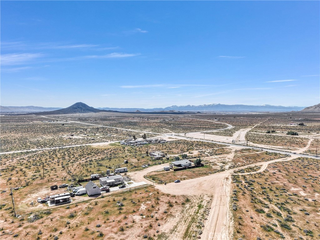 20695 Dale Evans Pkwy