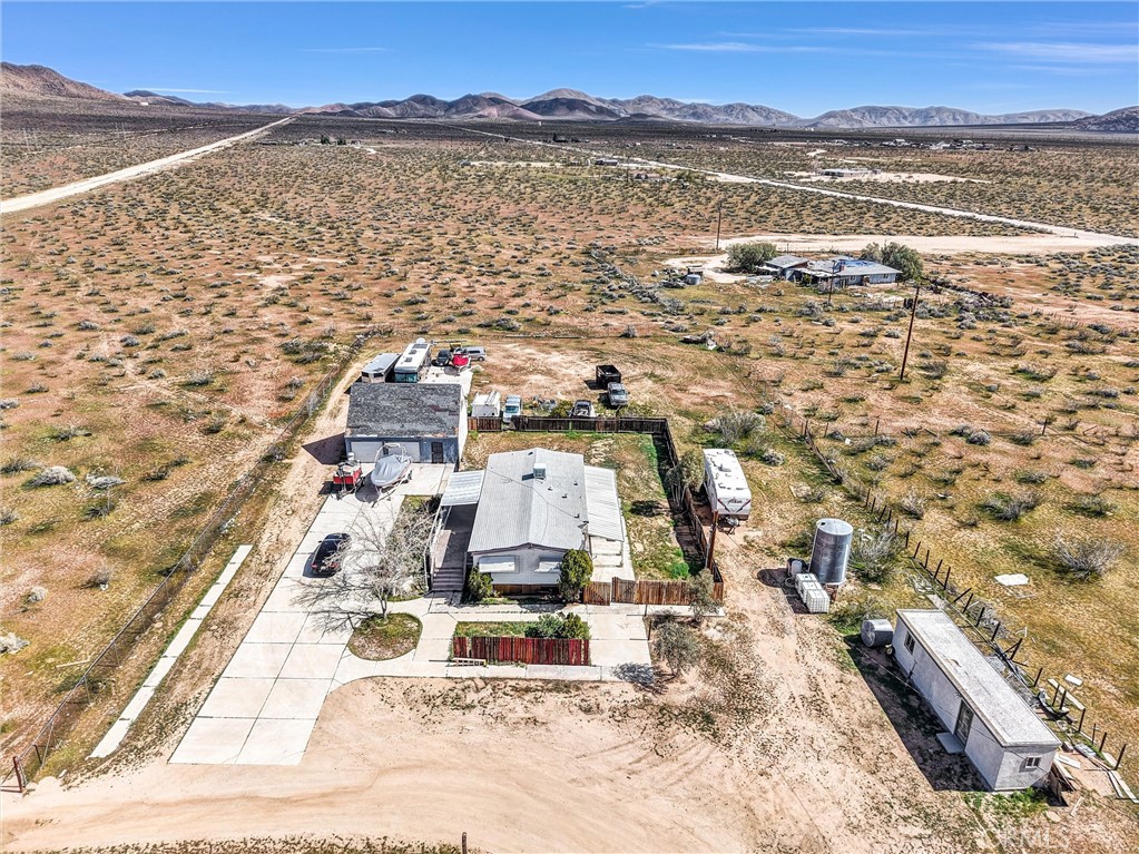 20695 Dale Evans Pkwy