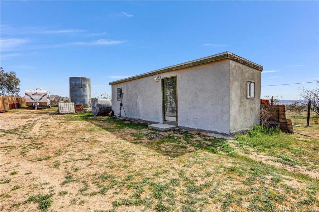 20695 Dale Evans Pkwy