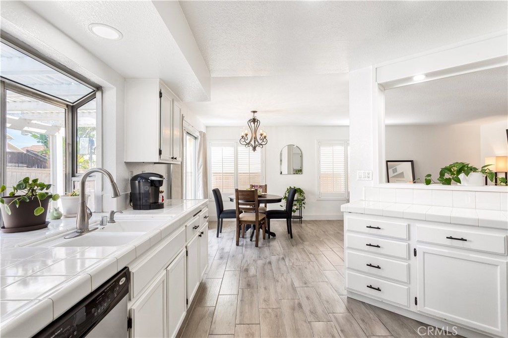 24550 Camino Meridiana