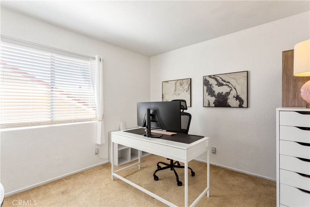 24550 Camino Meridiana