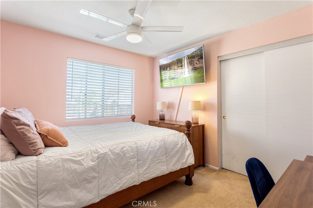 24550 Camino Meridiana