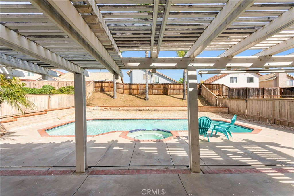 24550 Camino Meridiana