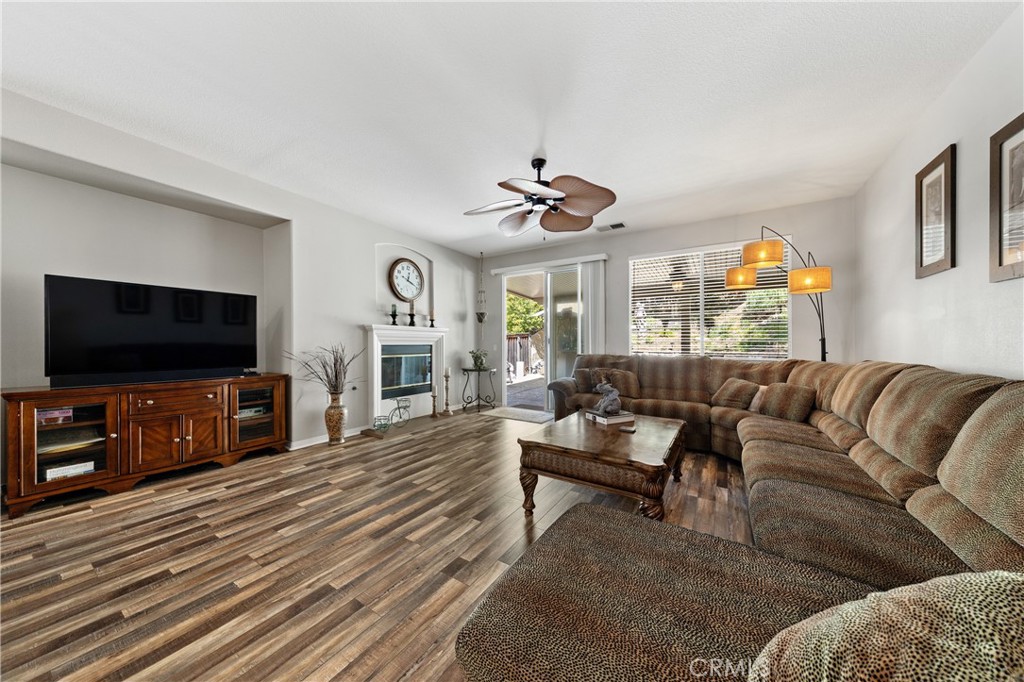 24050 Esmeralda Court