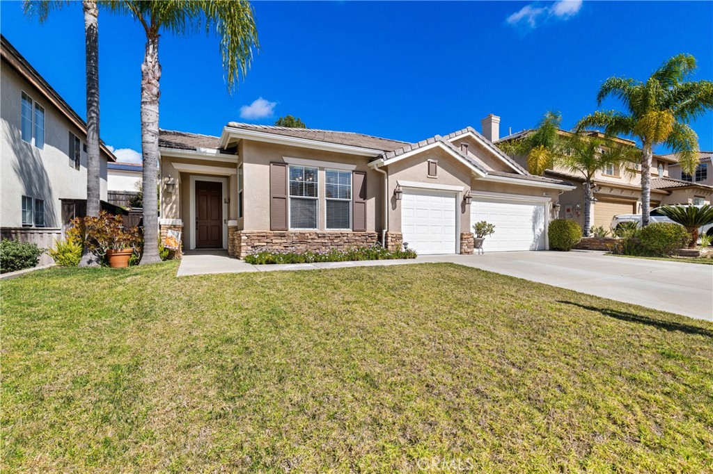 24050 Esmeralda Court