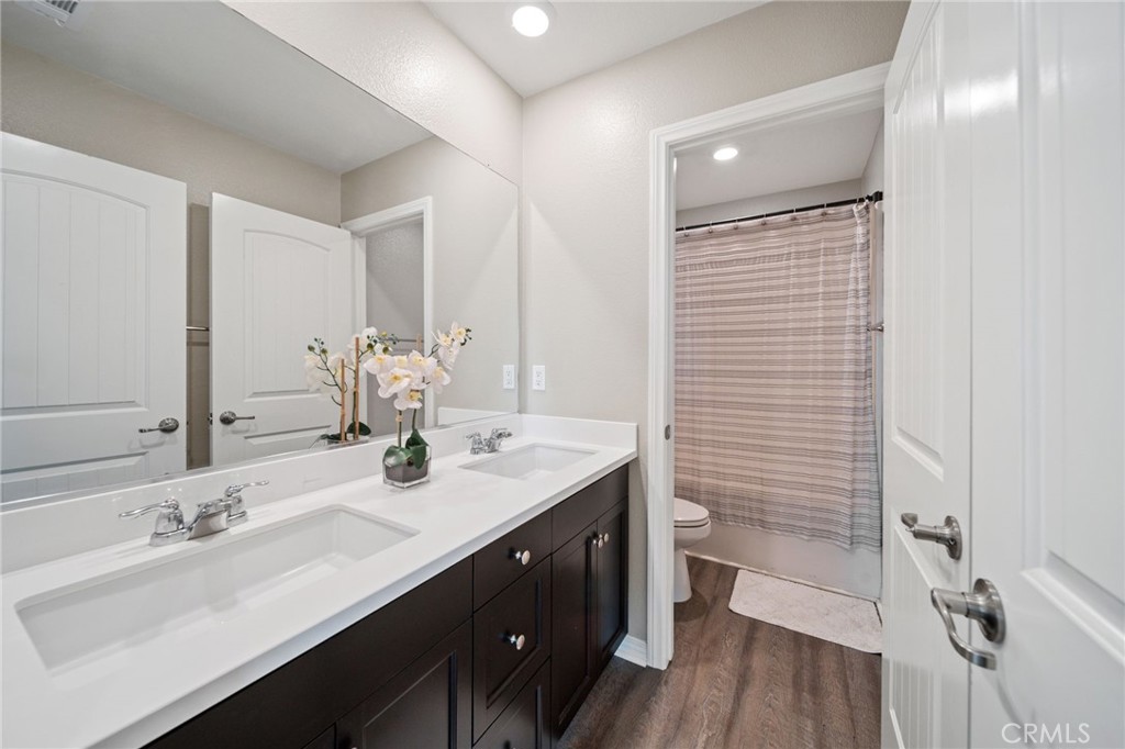 27490 Grand Teton Court