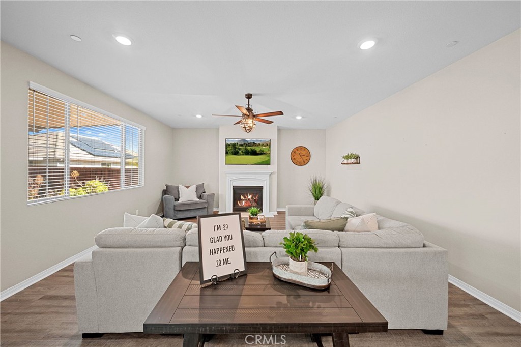 27490 Grand Teton Court