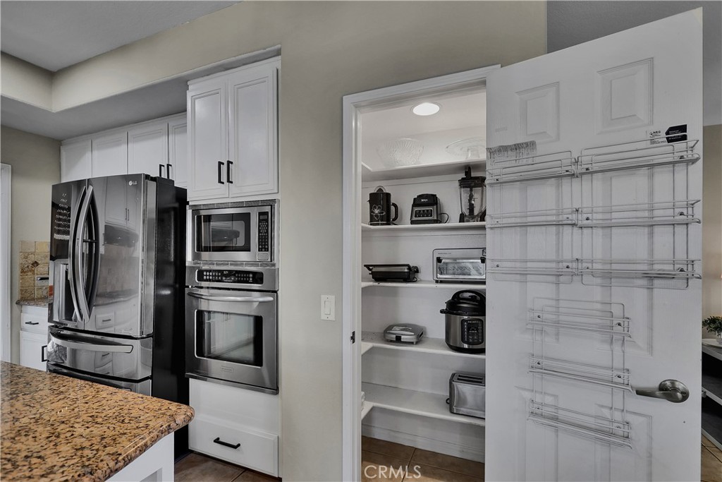 39990 Gibraltar Drive