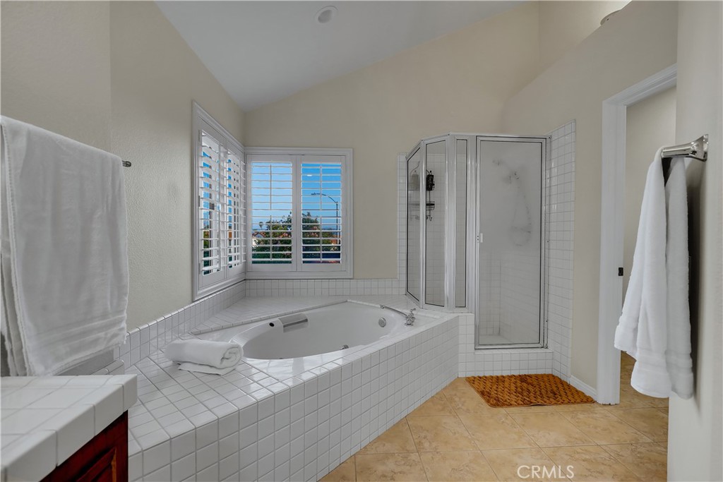 39990 Gibraltar Drive