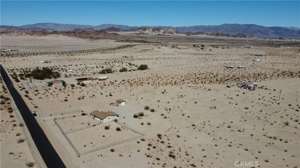 3939 Pinto Mountain