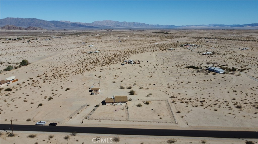 3939 Pinto Mountain