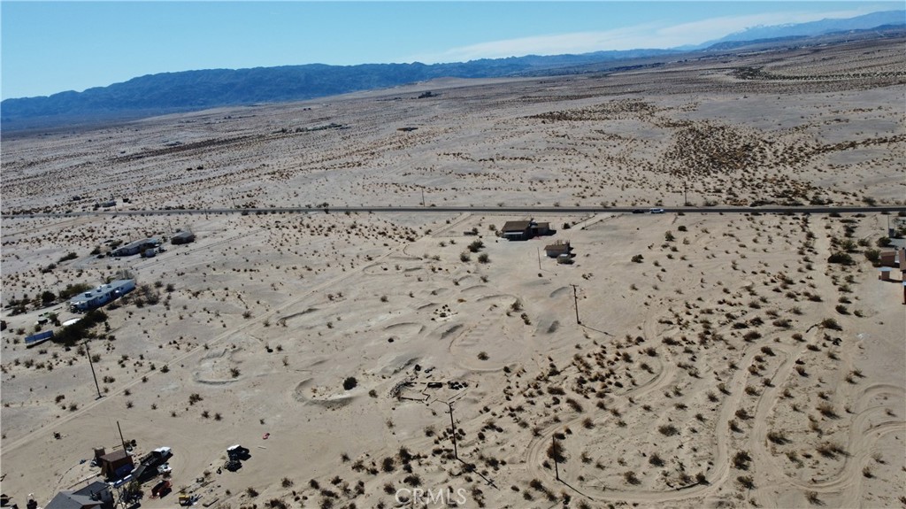 3939 Pinto Mountain