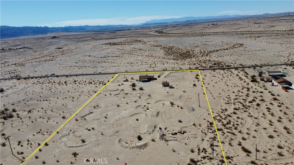 3939 Pinto Mountain
