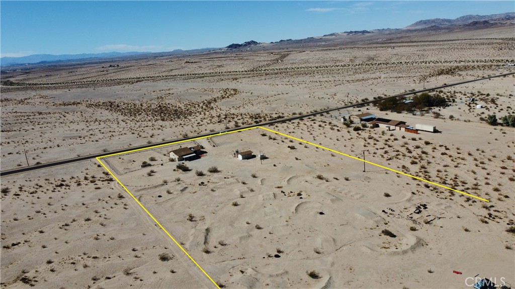 3939 Pinto Mountain