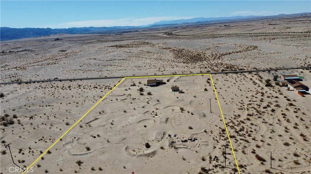 3939 Pinto Mountain