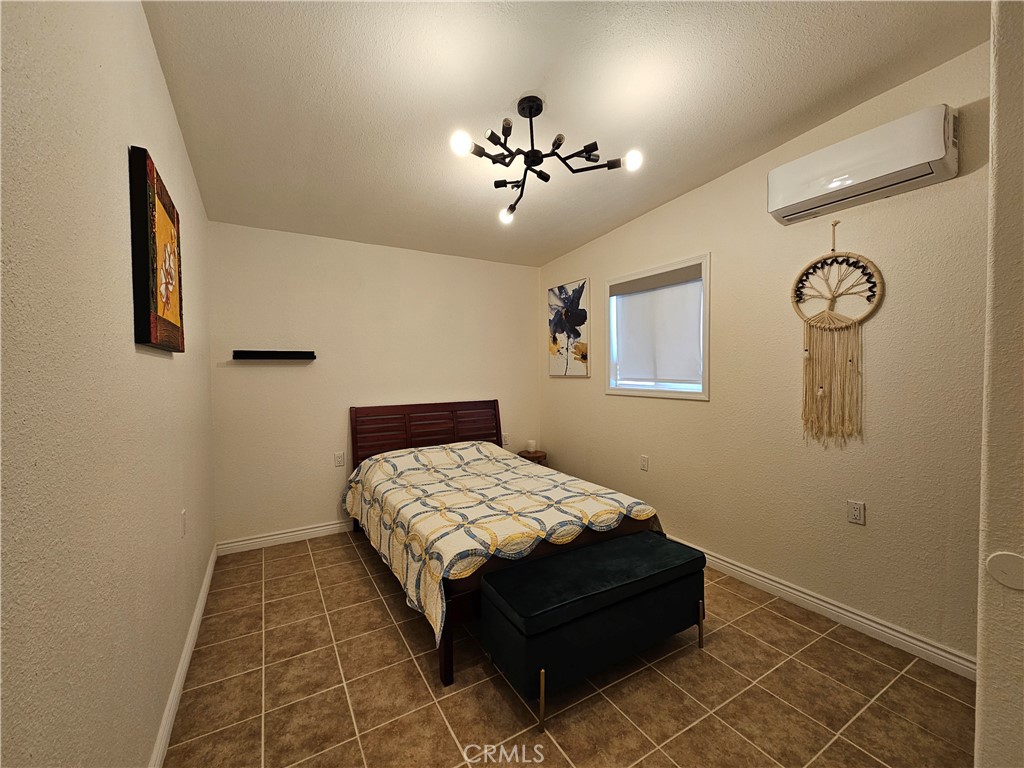 3939 Pinto Mountain