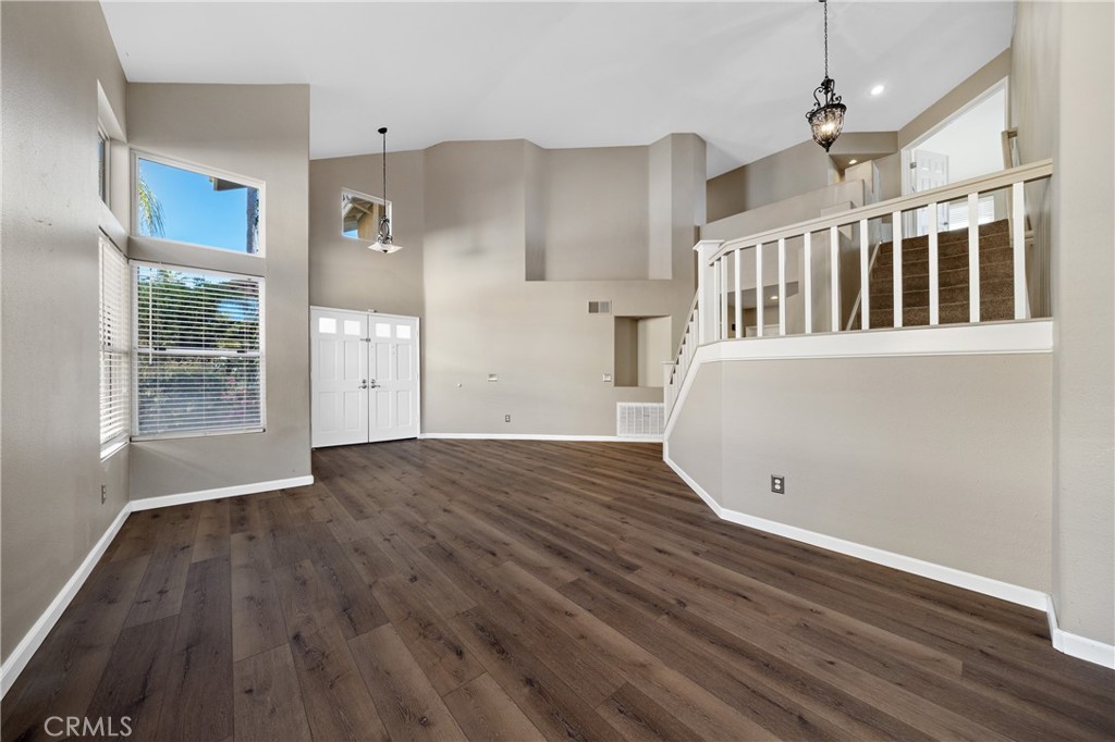30354 Falcon Point Court
