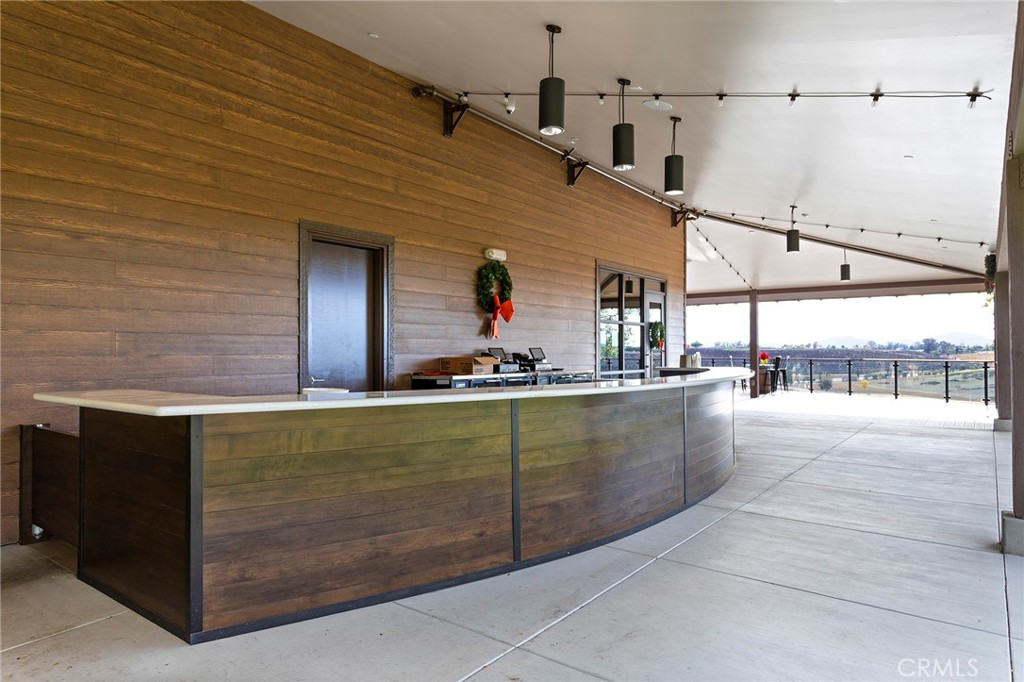 40620 Calle Contento