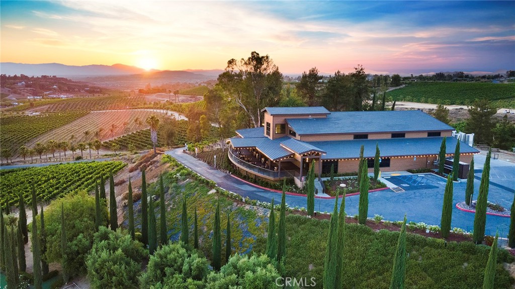 40620 Calle Contento