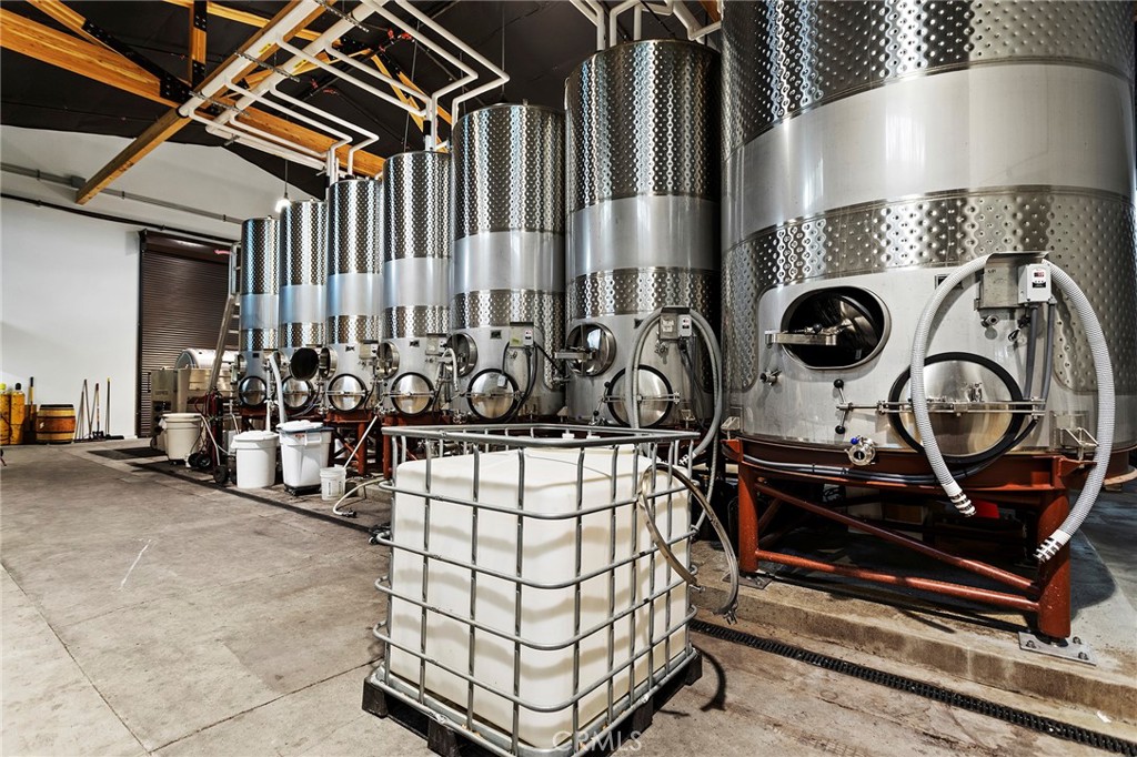 40620 Calle Contento