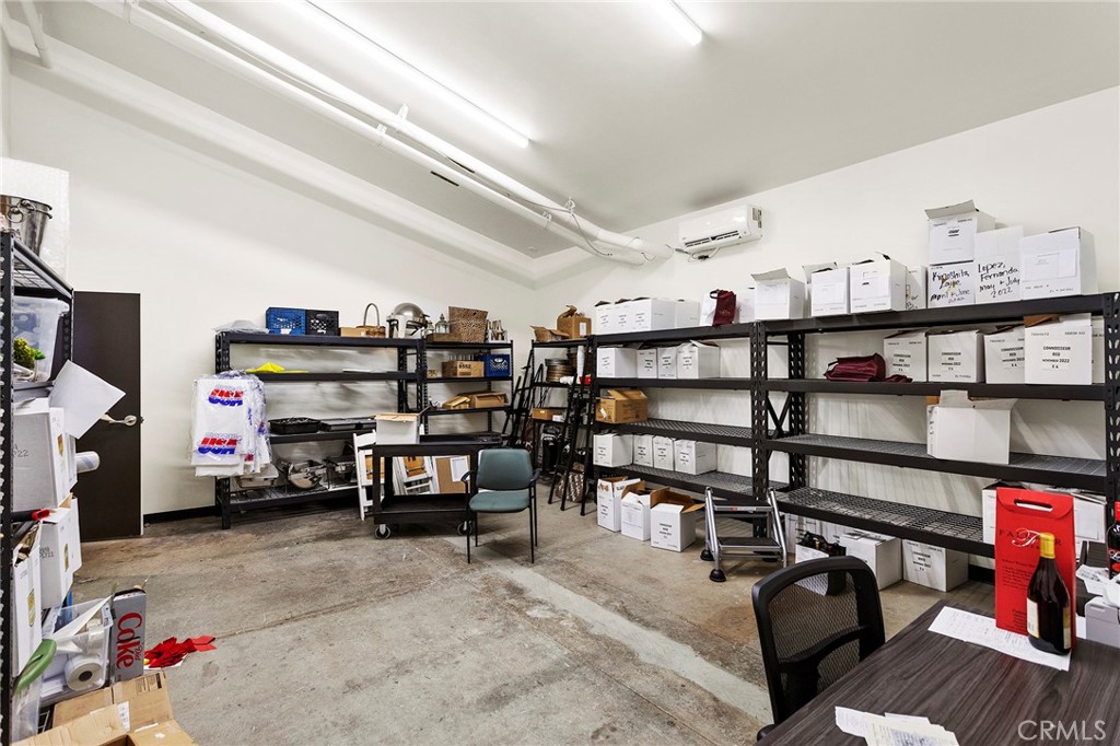 40620 Calle Contento
