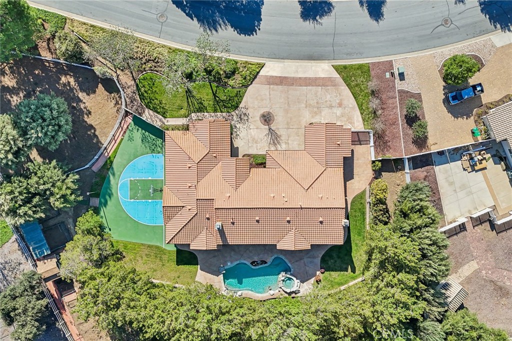 24966 Tyler Place