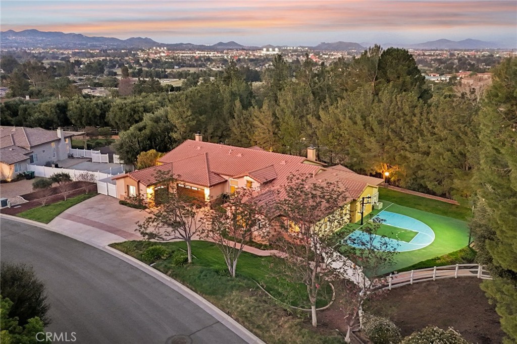 24966 Tyler Place