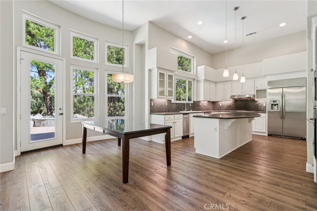 24966 Tyler Place