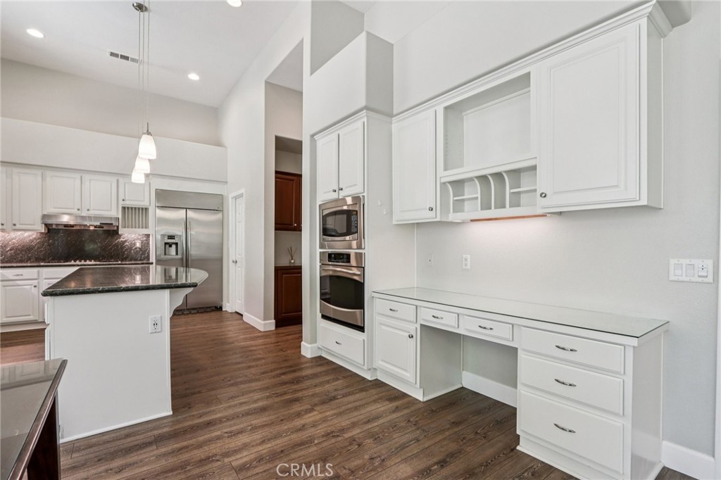 24966 Tyler Place