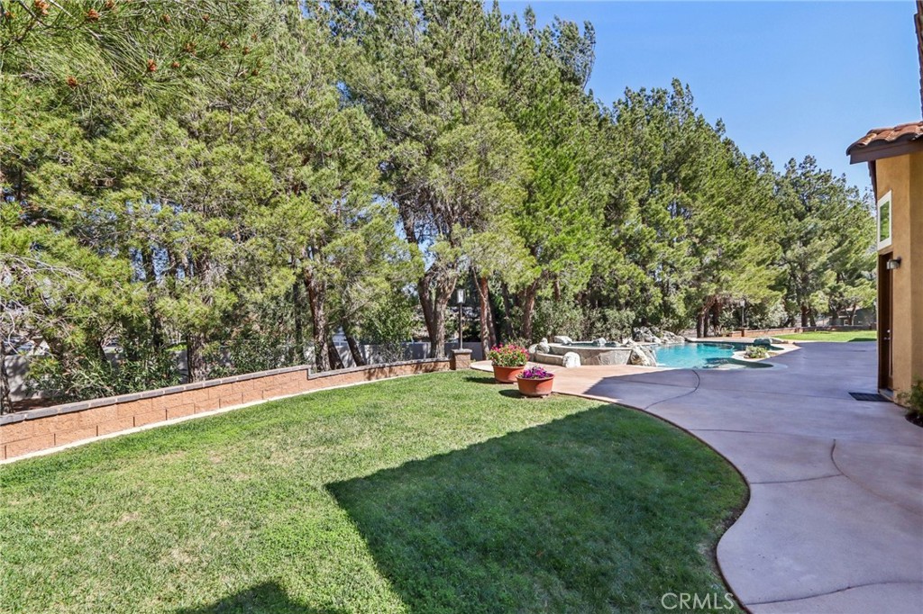 24966 Tyler Place