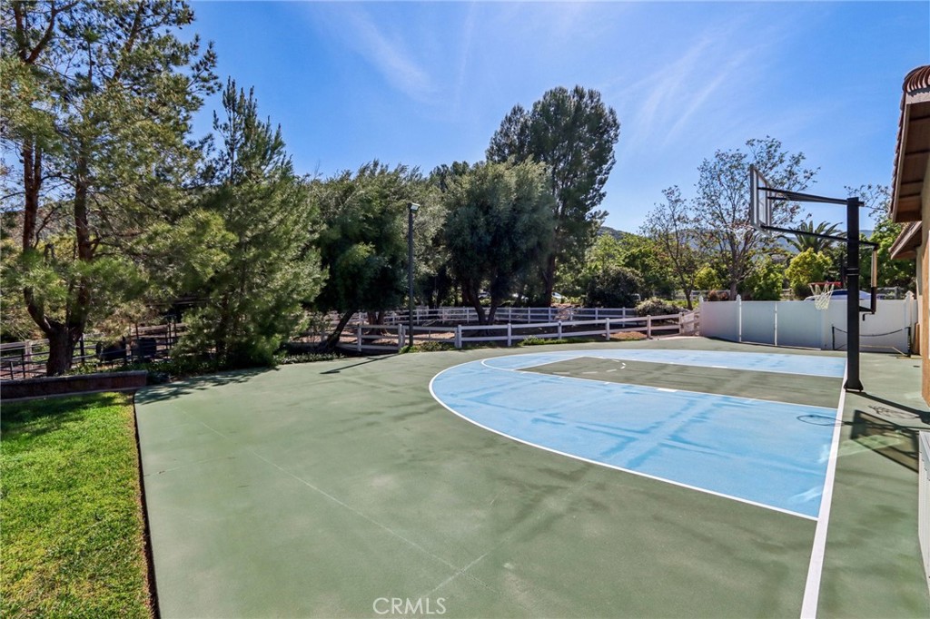 24966 Tyler Place