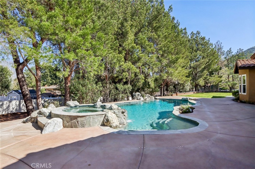 24966 Tyler Place