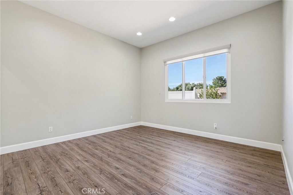 24966 Tyler Place