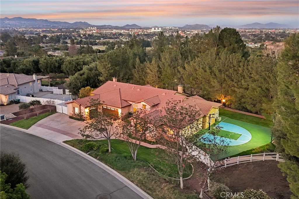 24966 Tyler Place