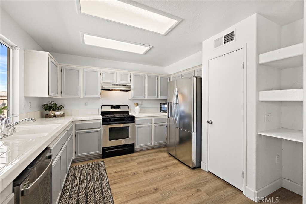 23023 Harbor Seal Court