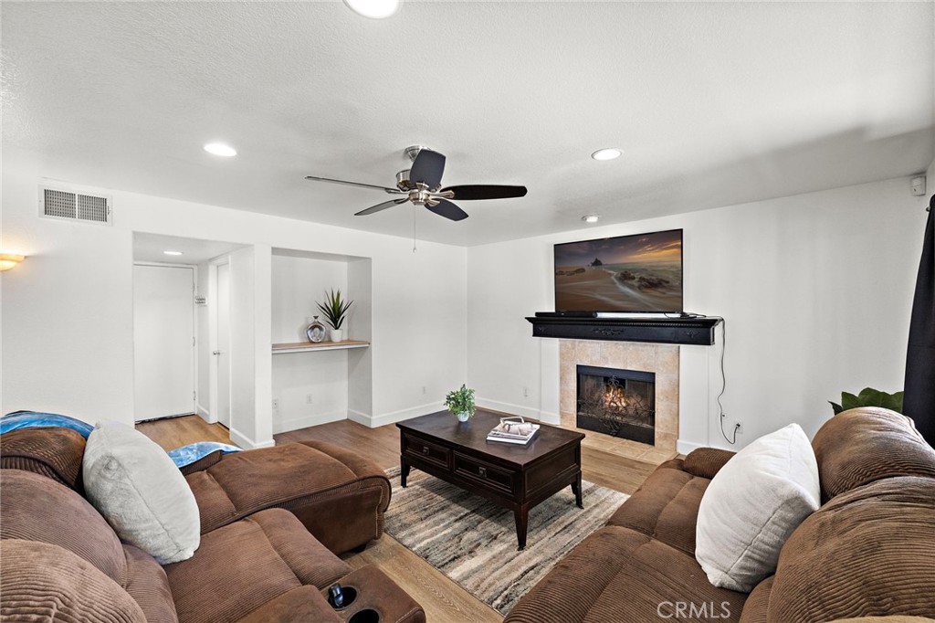 23023 Harbor Seal Court