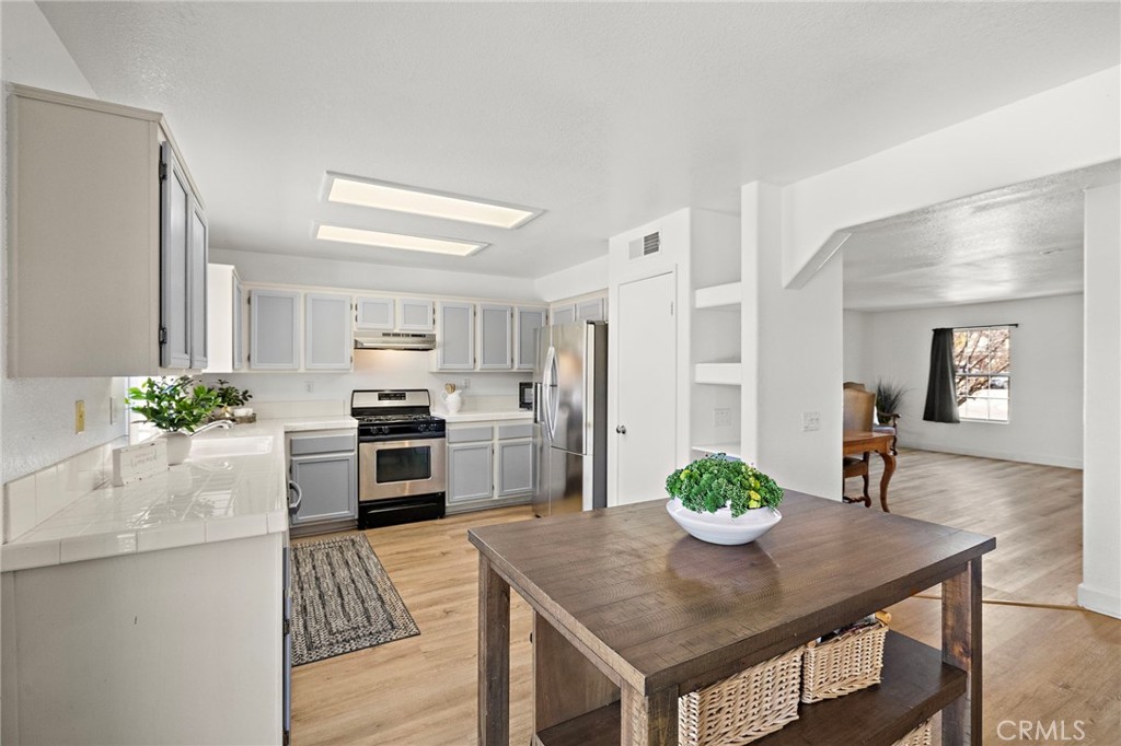 23023 Harbor Seal Court