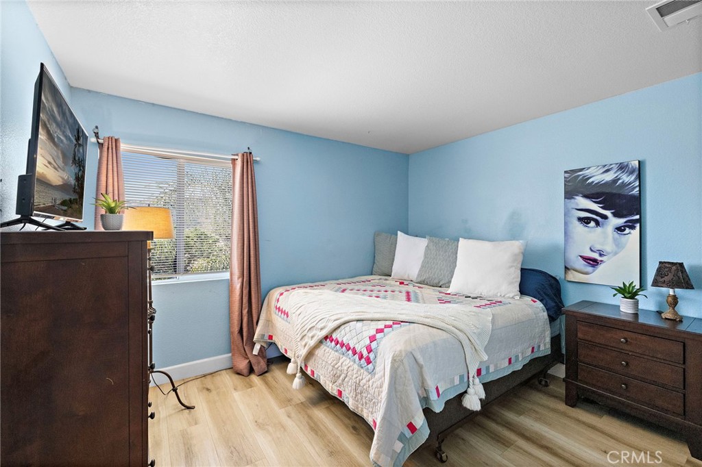 23023 Harbor Seal Court