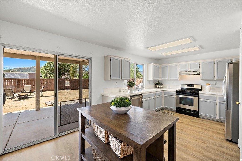 23023 Harbor Seal Court