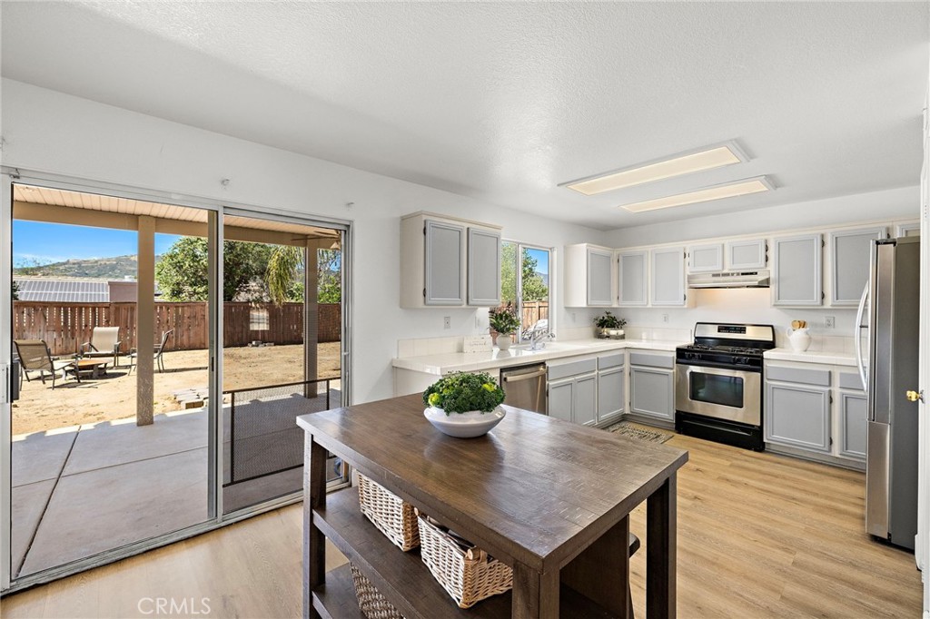 23023 Harbor Seal Court