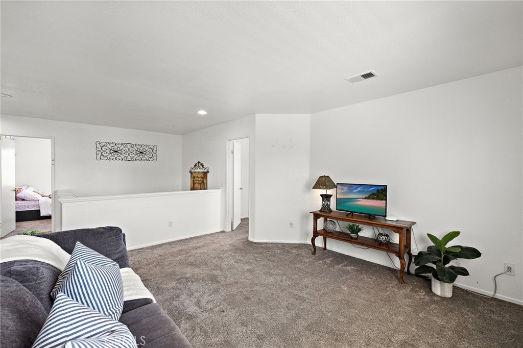23023 Harbor Seal Court