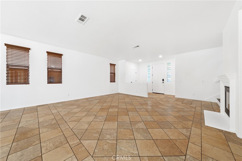 3993 Barbury Palms
