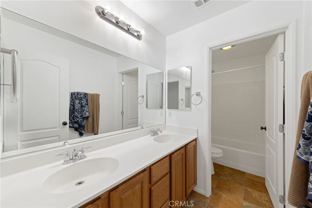 3993 Barbury Palms