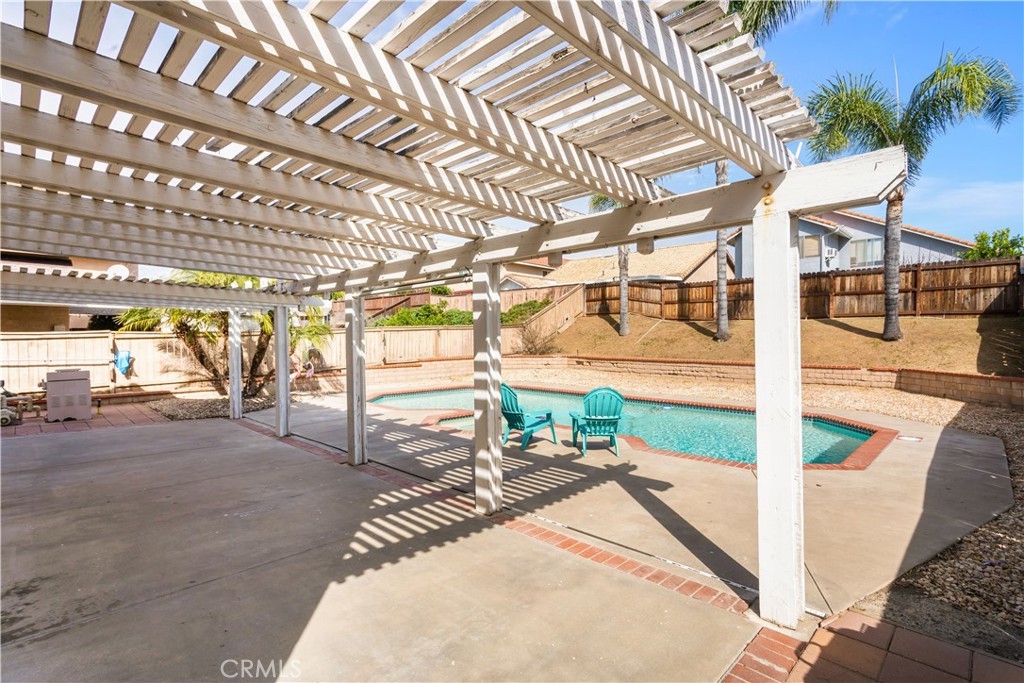 24550 Camino Meridiana