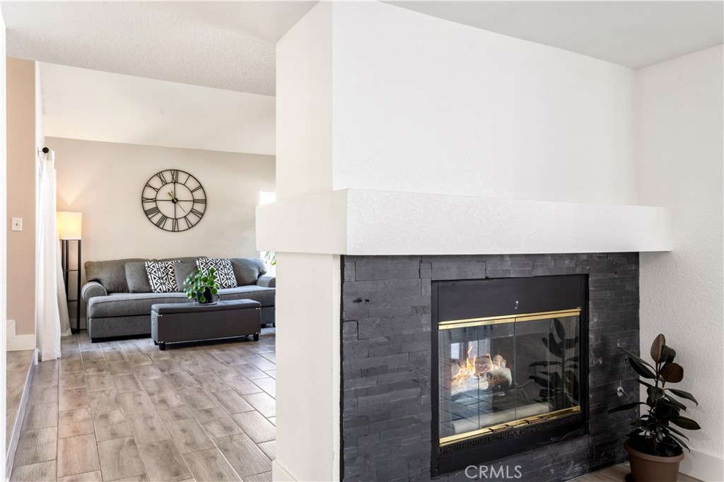 24550 Camino Meridiana