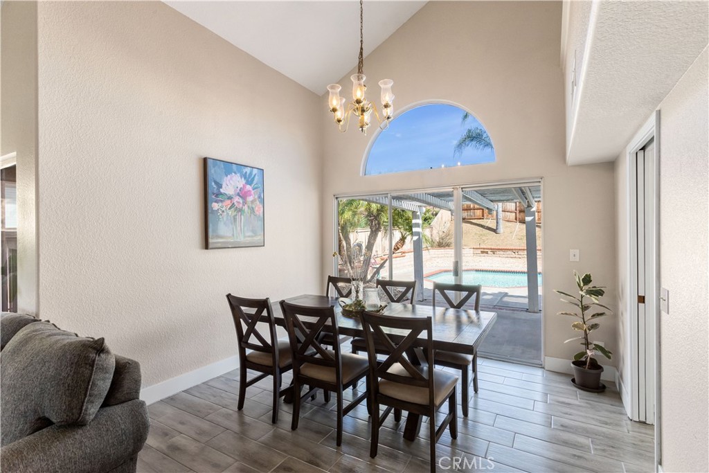 24550 Camino Meridiana