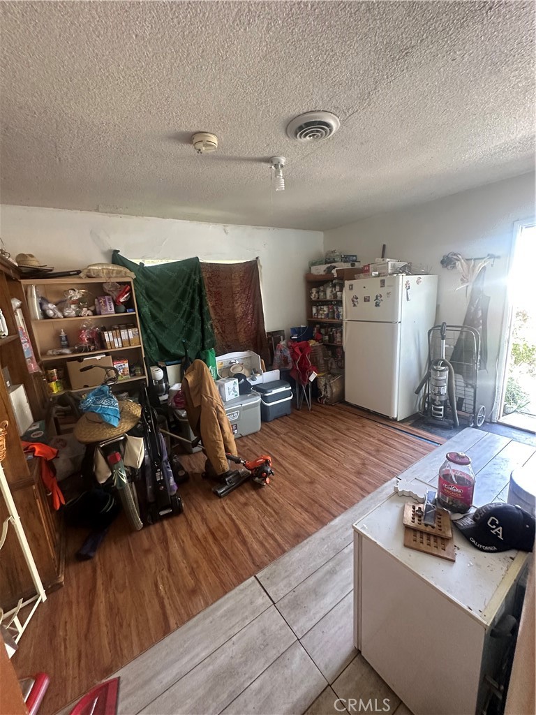 21492 Dunn